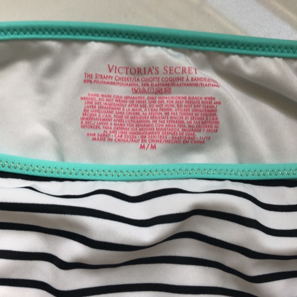 Victoria’s Secret bikini set - Picture 7 of 9